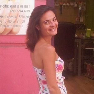 Meet your Posher, Amparo